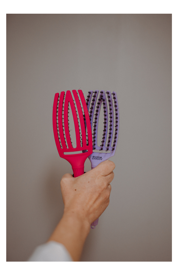Olivia Garden Fingerbrush Care Iconic Boar & Nylon - Hot Pink Medium - Image 2